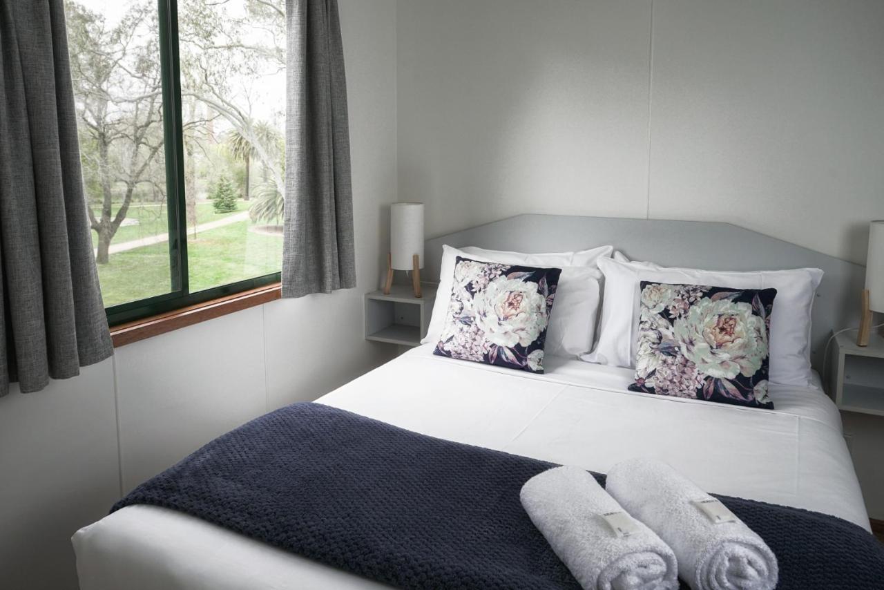 Big4 Castlemaine Gardens Hotel Exterior photo