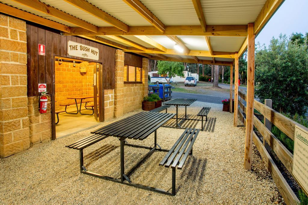 Big4 Castlemaine Gardens Hotel Exterior photo